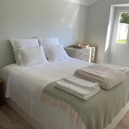 Villa Pine Wood Charm House *