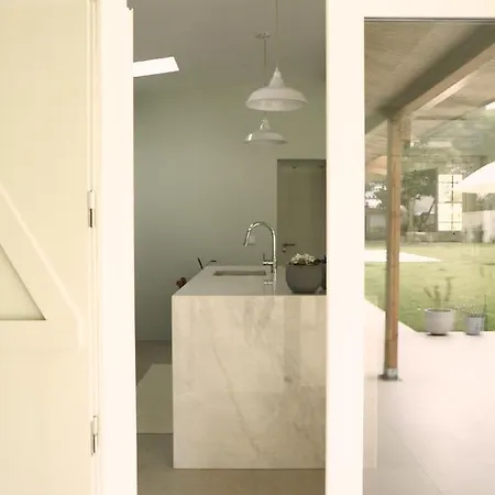 Villa Pine Wood Charm House *