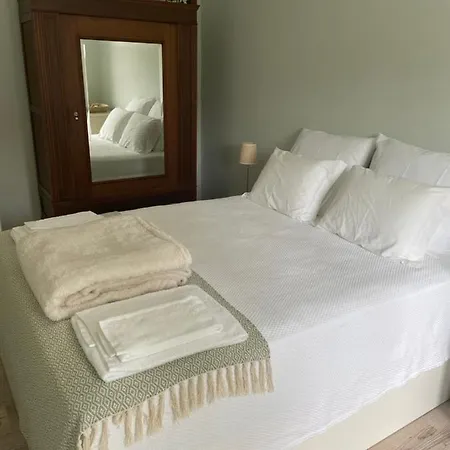 Pine Wood Charm House * Ericeira
