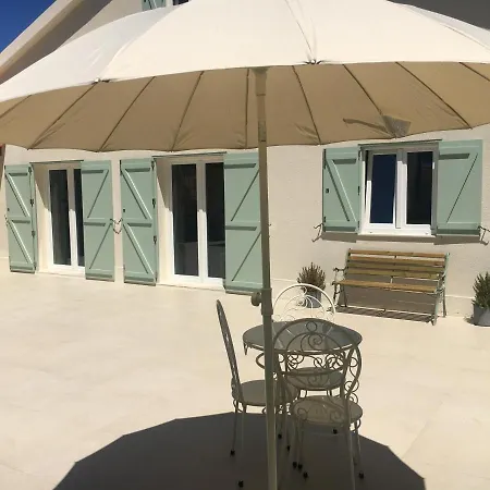 Pine Wood Charm House Ericeira